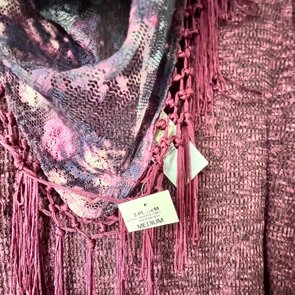 NWT Style & Co Bishop Sleeve Top with Detachable Scarf in Raspberry, Size M - Picture 9 of 9